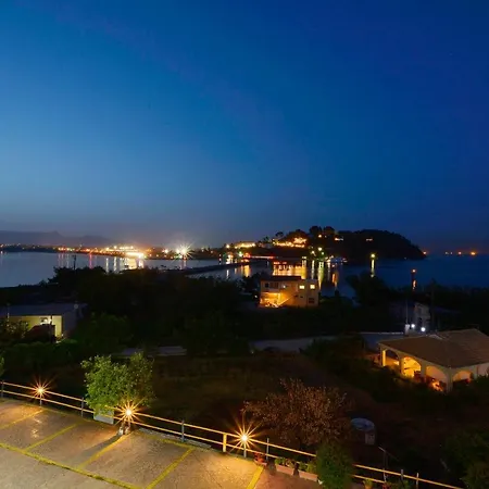 Nisos * Perama (Corfu)